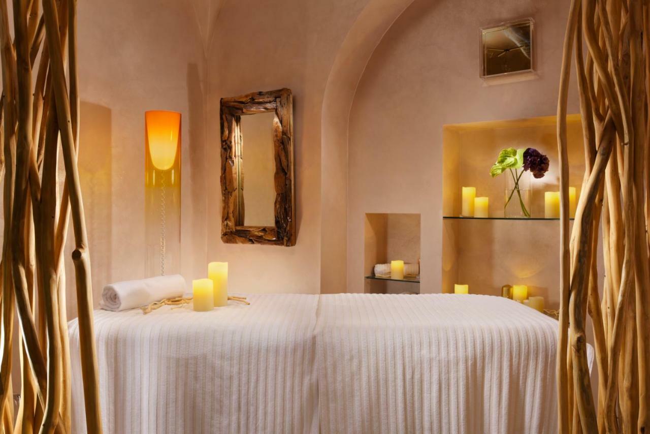 Leon's Place In Hotel Rom